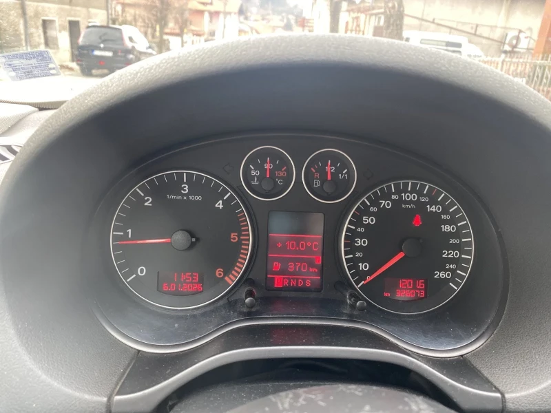 Audi A3 2.0 TDI, снимка 12 - Автомобили и джипове - 53221788