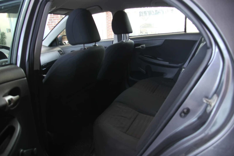 Toyota Corolla, снимка 6 - Автомобили и джипове - 53279539