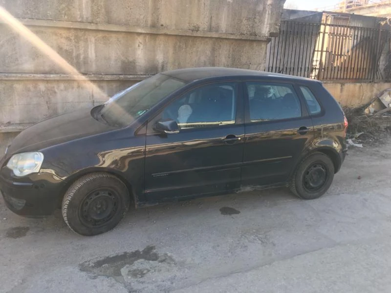 VW Polo 1.2 бензин, снимка 4 - Автомобили и джипове - 49329349