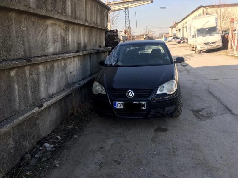 VW Polo 1.2 бензин, снимка 1 - Автомобили и джипове - 49329349