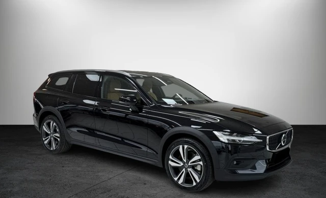 Volvo V60 Cross Country B5 AWD = Ultimate = Гаранция - 89250 лв. - 88439211 1