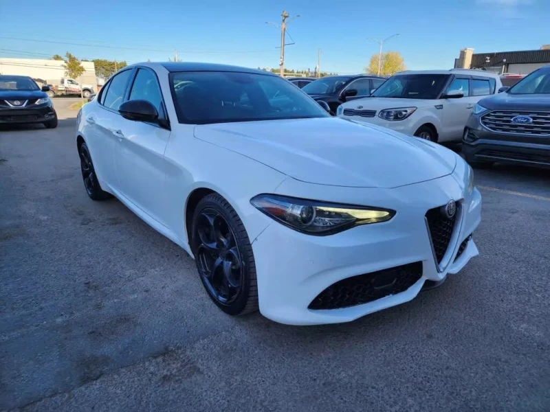 Alfa Romeo Giulia * TI * * AWD* * HeadUp* * AвтоКредит* (ЦЕНА ДО БГ) - 25999 лв. / 13293.08 € - 84019741 1