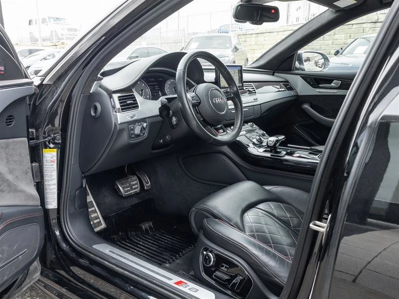 Audi S8 PLUS * Carbon Interior * ����������* (���� �� ��) | Mobile.bg � ����������� 7
