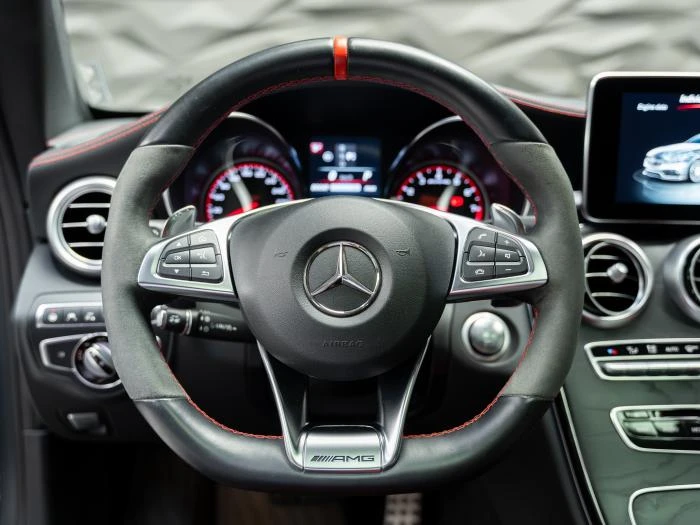 Mercedes-Benz C 63 AMG C63 AMG* BURMESTER* ОБДУХВ* NAVI* HUD* MEMORY* , снимка 12 - Автомобили и джипове - 54632732