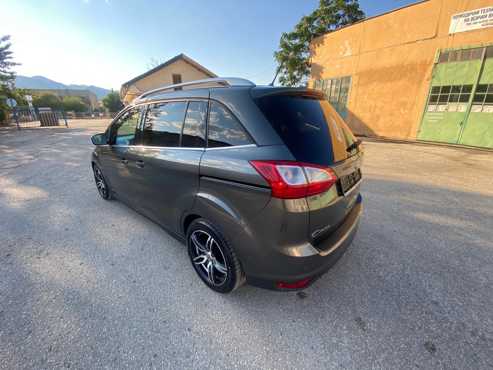 Ford Grand C-Max 56700км 2019г евро-6 - изображение 7