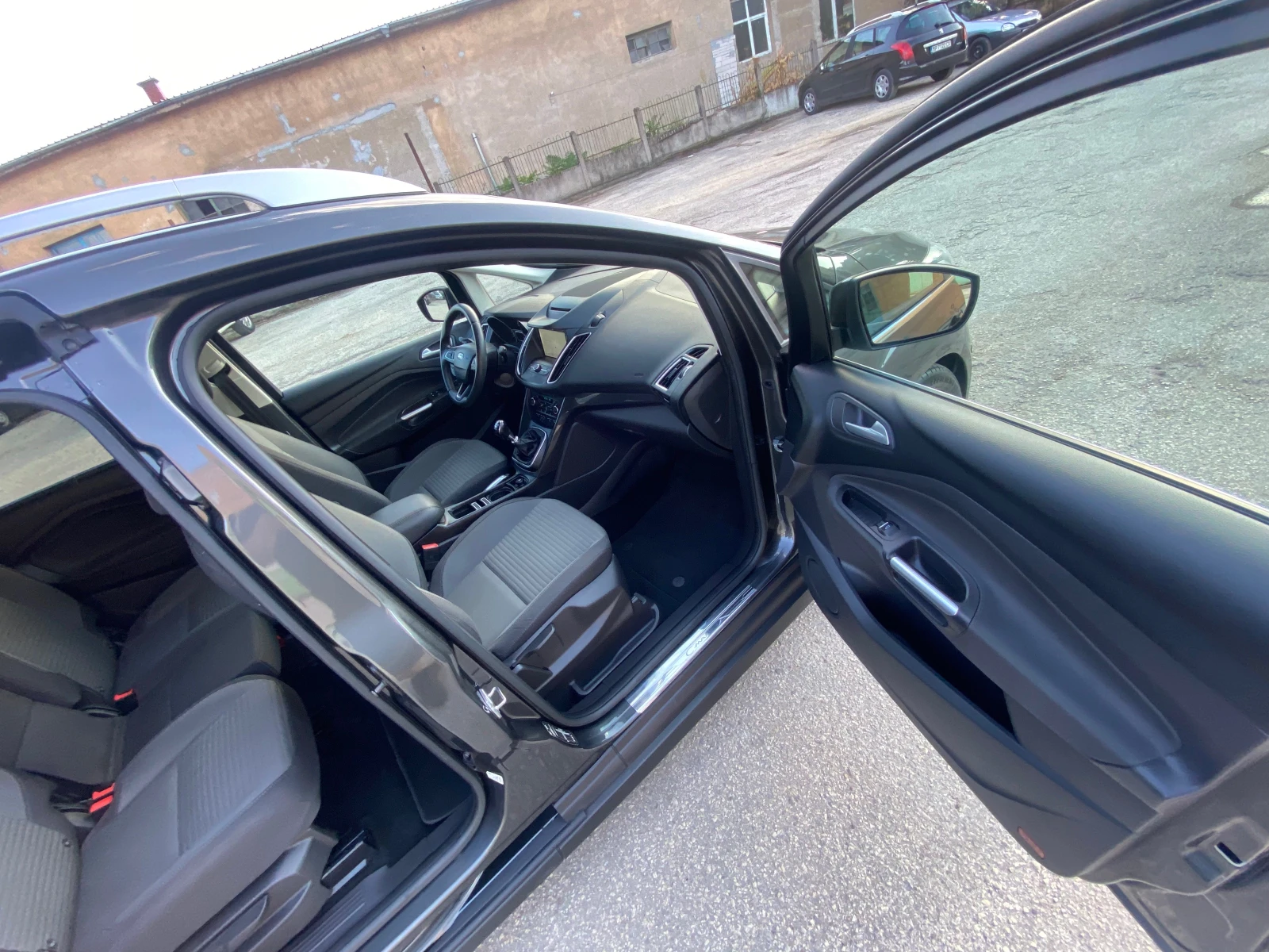 Ford Grand C-Max 56700км 2019г евро-6 | Mobile.bg — изображение 14