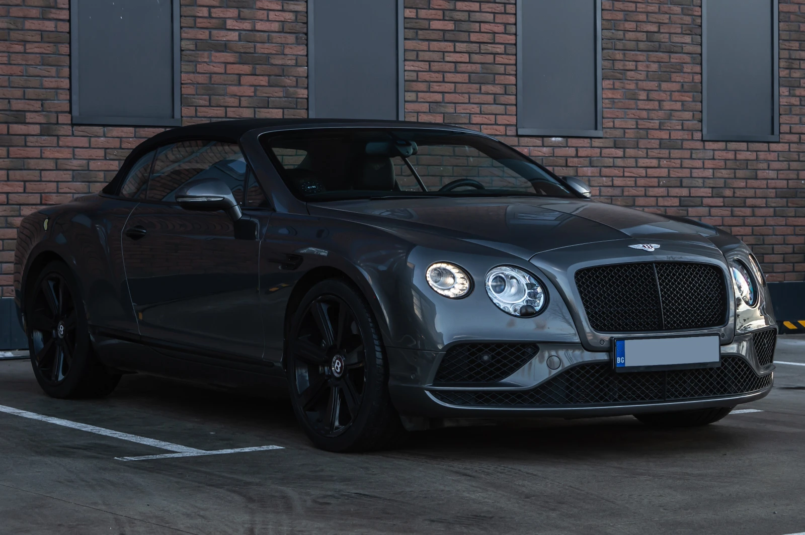 Bentley Continental GTC 4.0 V8 - изображение 3