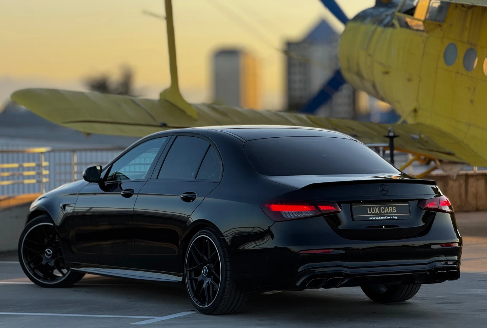 Mercedes-Benz E 220 - Face 63 AMG - Ambient - Carbon - Active sound - - изображение 4