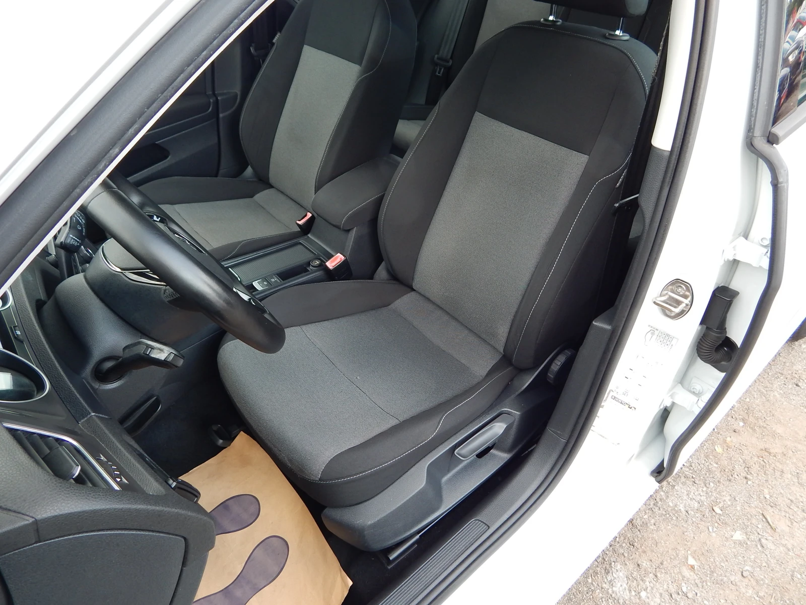 VW Golf 1.6TDI* * EURO6B*  | Mobile.bg   14