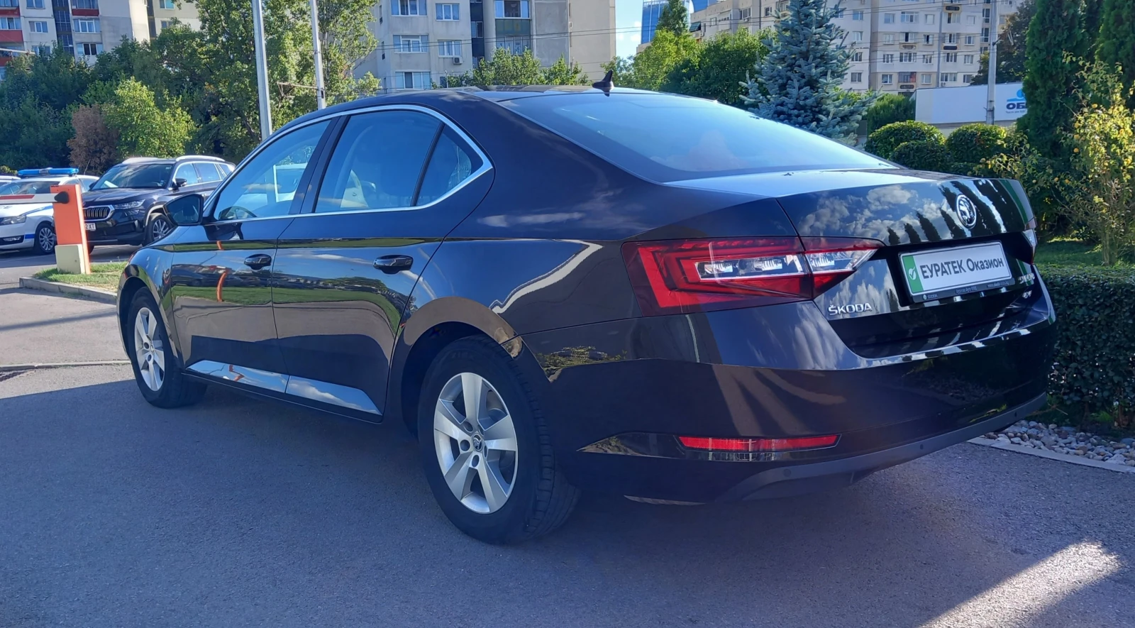 Skoda Superb 2.0 TDI/ 6DSG N1 - изображение 4