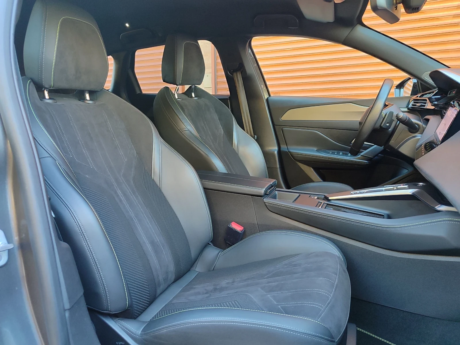 Peugeot 308 SW GT        Face lift  AET8 - изображение 10