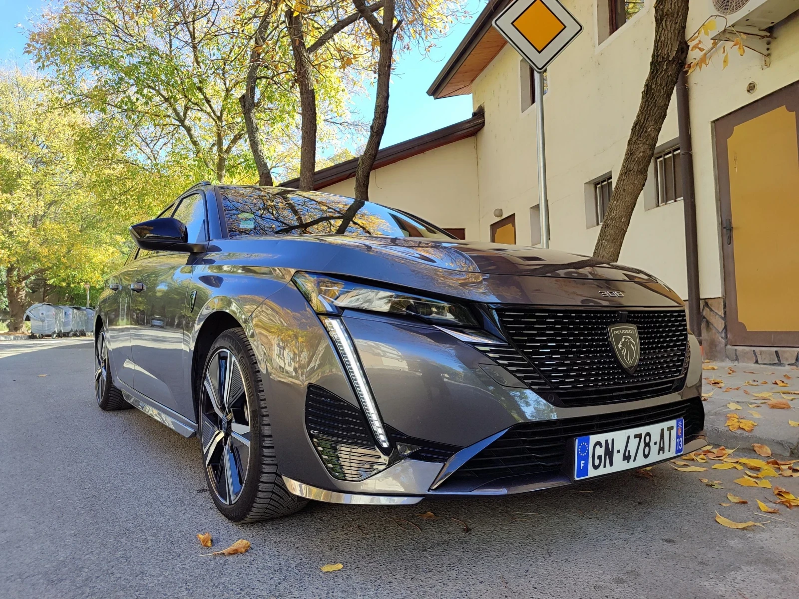 Peugeot 308 SW GT        Face lift  AET8 | Mobile.bg   1