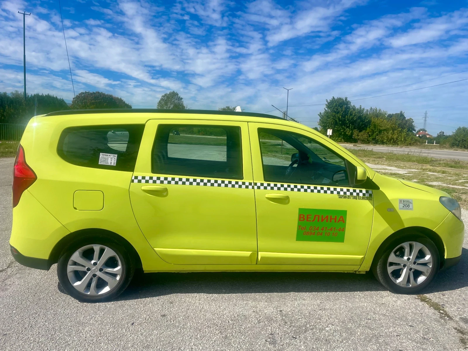 Dacia Lodgy 1.6 ГАЗ 82 к.с - изображение 3