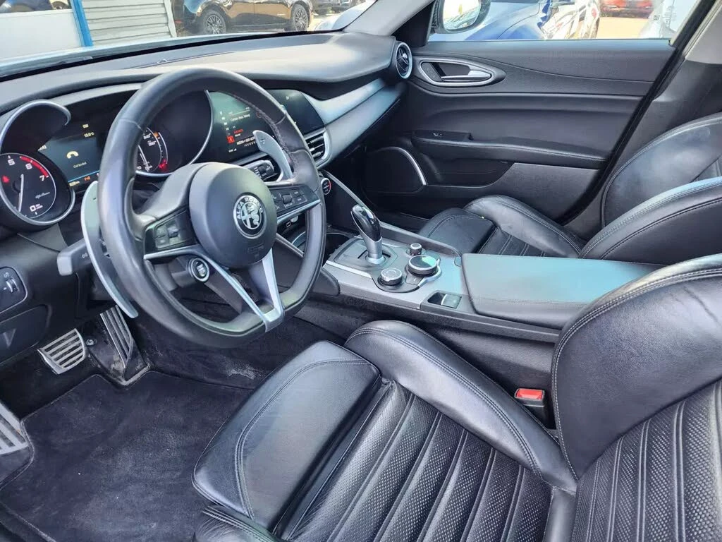 Alfa Romeo Giulia * TI * * AWD* * HeadUp* * AвтоКредит* (ЦЕНА ДО БГ) - изображение 7