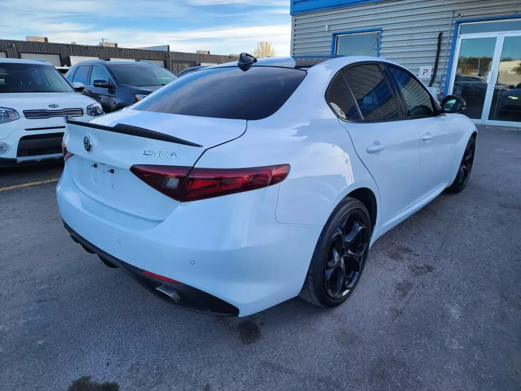 Alfa Romeo Giulia * TI * * AWD* * HeadUp* * AвтоКредит* (ЦЕНА ДО БГ) - изображение 5