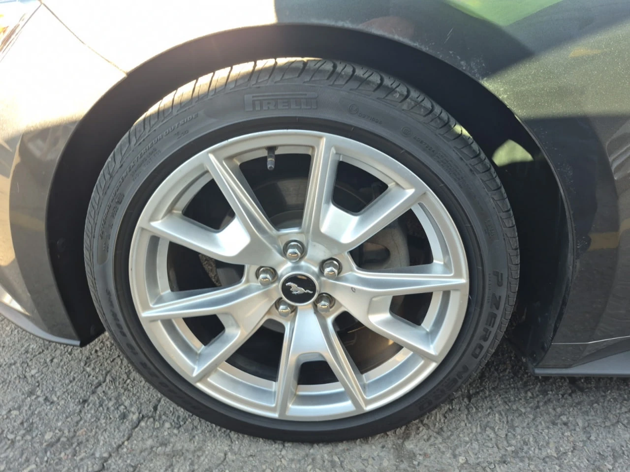 Ford Mustang * АВТО КРЕДИТ* ЦЕНА ДО БГ * СЕРВИЗНА ИСТОРИЯ *  - изображение 10