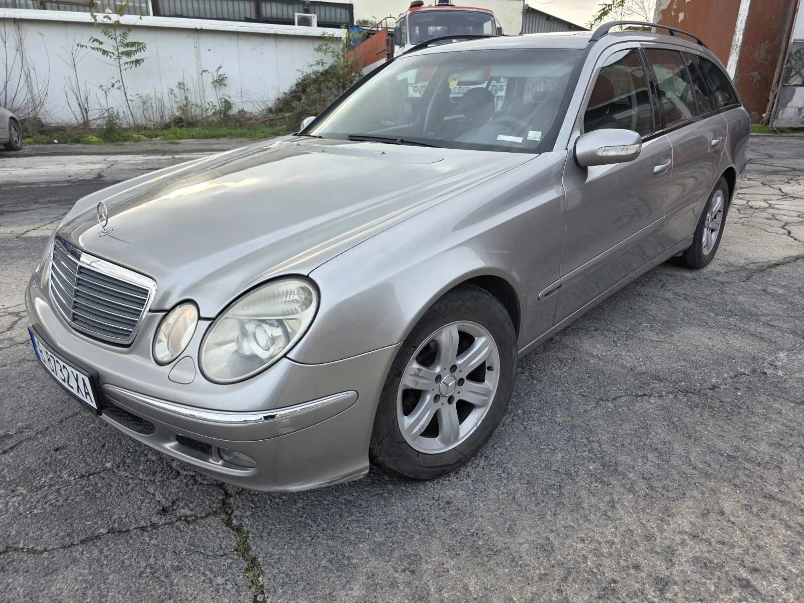 Mercedes-Benz E 220 CDI �� ������� | Mobile.bg � ����������� 1