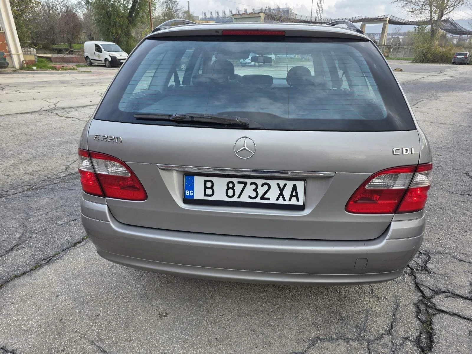Mercedes-Benz E 220 CDI �� ������� | Mobile.bg � ����������� 6