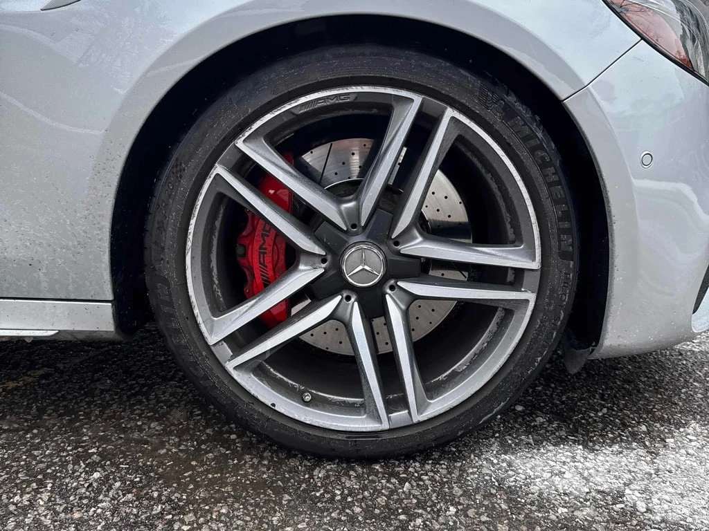 Mercedes-Benz E 63 AMG  S * CARFAX * БЕЗ ПЪРВОНАЧАЛНА ВНОСКА - изображение 7