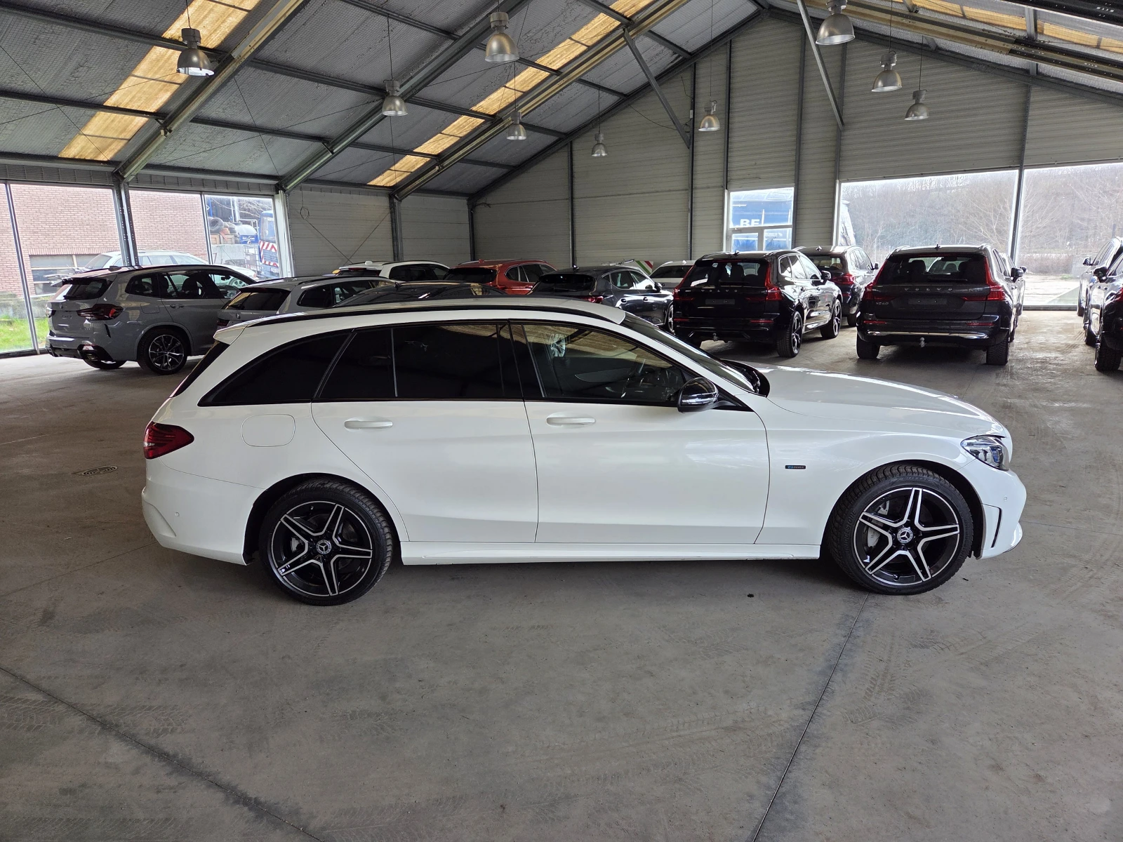 Mercedes-Benz C 300 Break 300e Sport edition, снимка 5 - Автомобили и джипове - 53998634