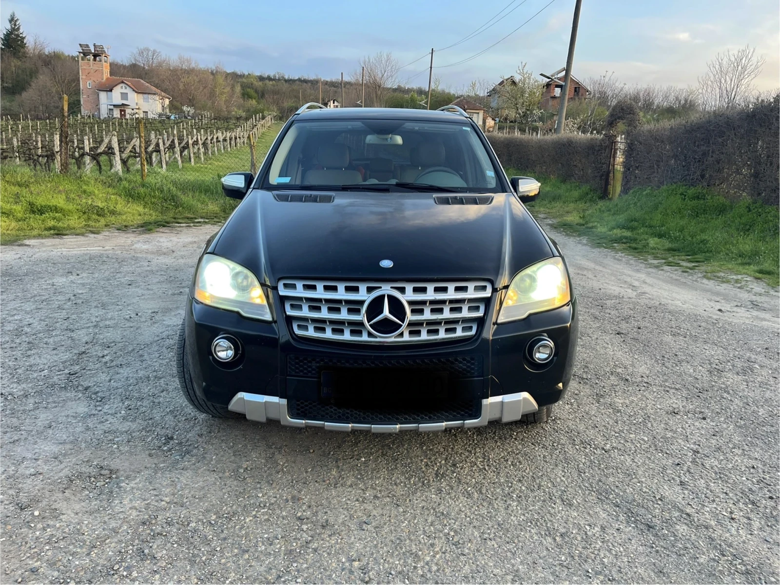 Mercedes-Benz ML 550 AMG, 5.5, V8, 388, ГАЗ, CARFAX, Реални км, снимка 3 - Автомобили и джипове - 54382951
