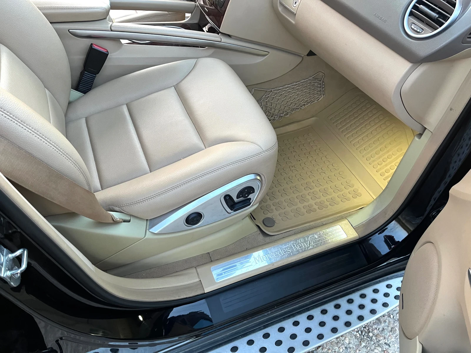 Mercedes-Benz ML 550 AMG, 5.5, V8, 388, ГАЗ, CARFAX, Реални км, снимка 14 - Автомобили и джипове - 54382951