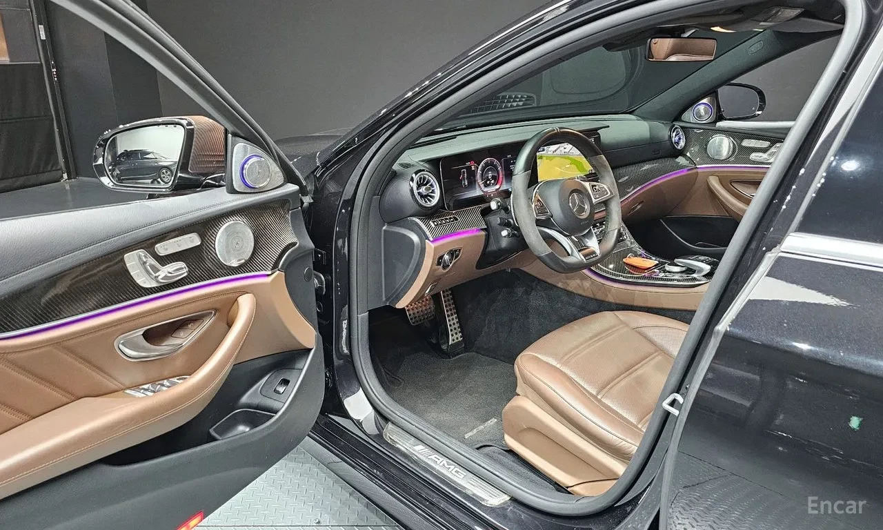 Mercedes-Benz E 63 AMG burmester* multibeam led* Parking Assist, снимка 7 - Автомобили и джипове - 54826996