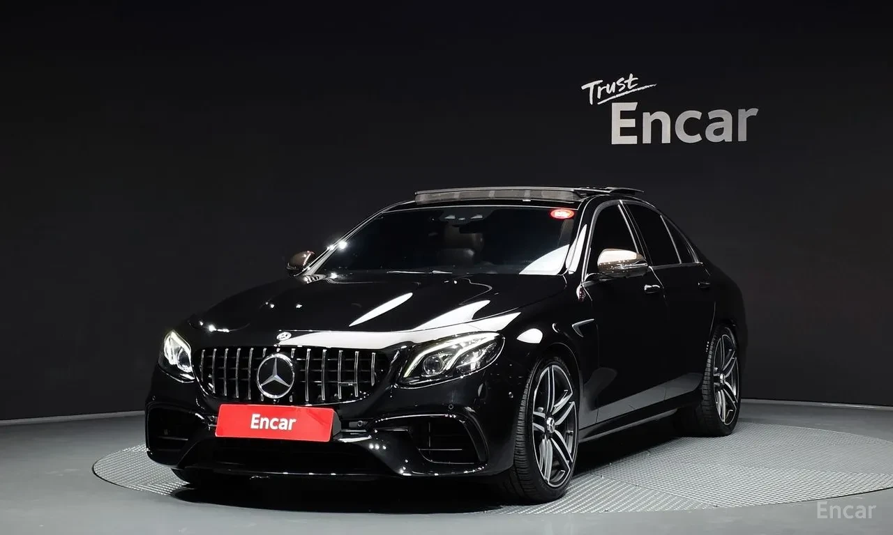 Mercedes-Benz E 63 AMG burmester* multibeam led* Parking Assist
