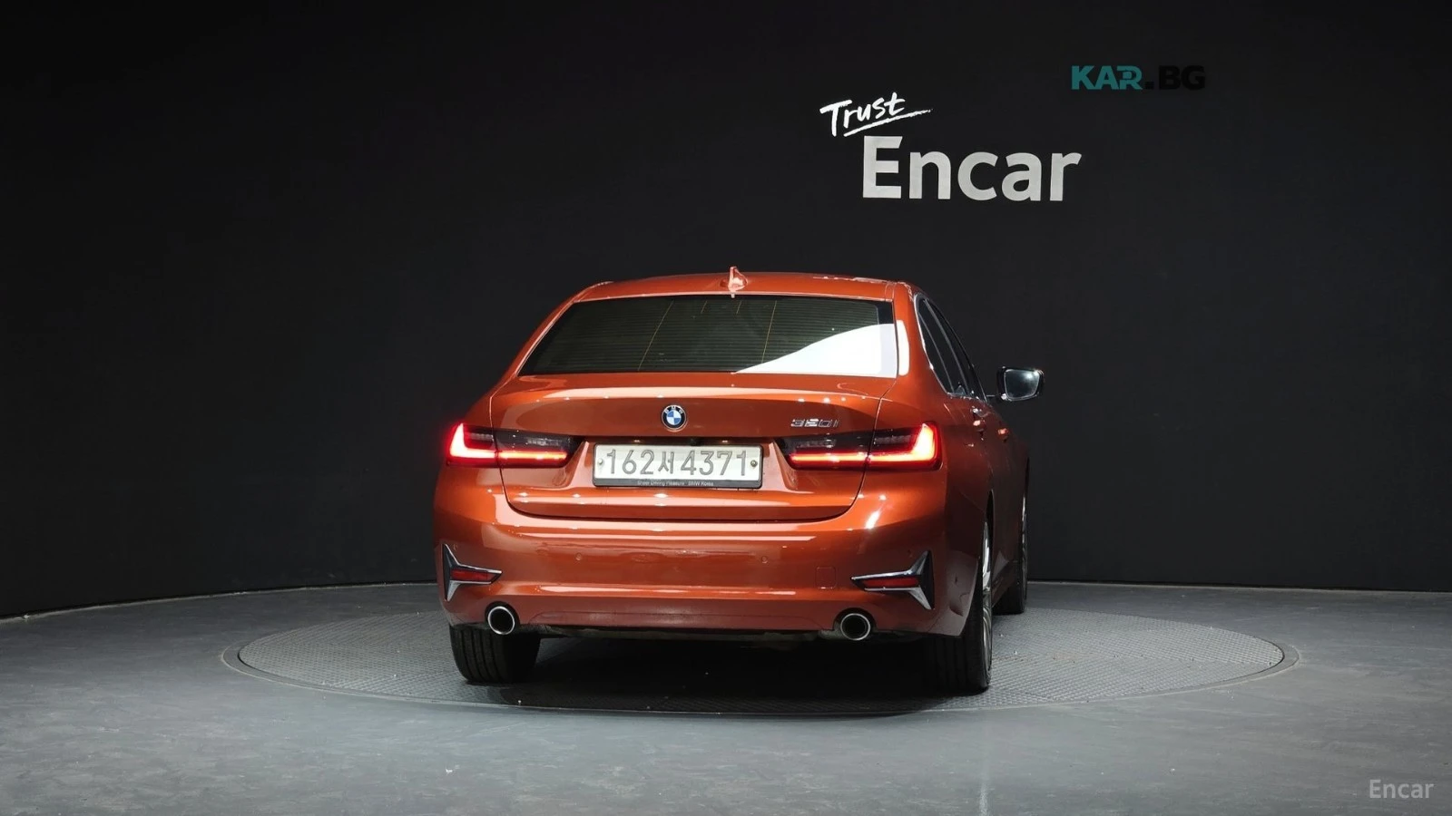 BMW 320 Кожа* Подгрев* Навигация* HEADUP* 360, снимка 4 - Автомобили и джипове - 54972990