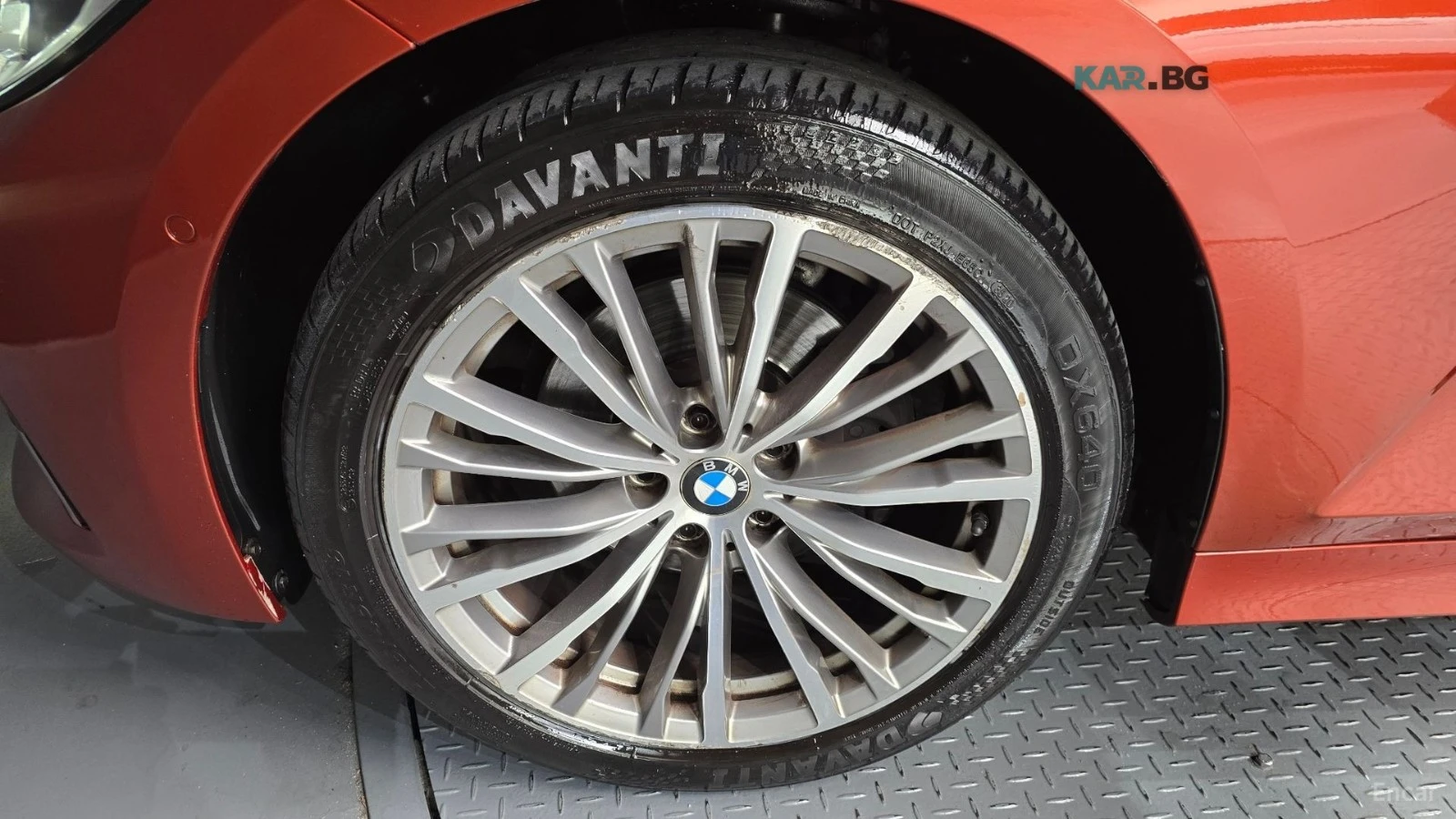 BMW 320 Кожа* Подгрев* Навигация* HEADUP* 360, снимка 5 - Автомобили и джипове - 54972990