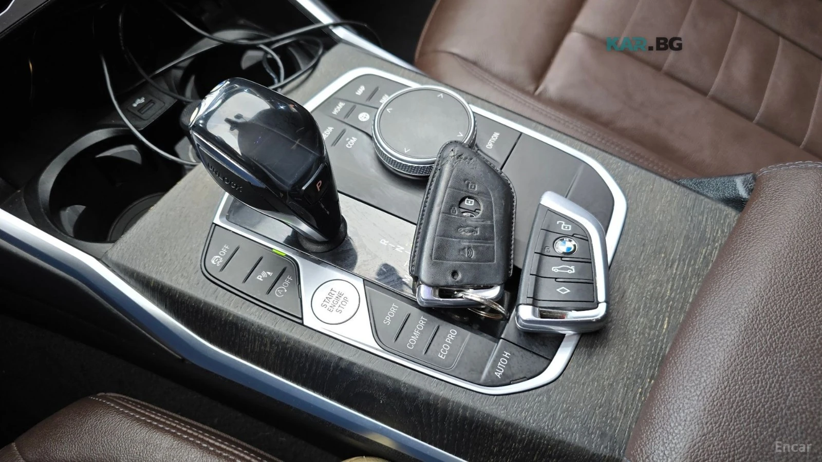 BMW 320 Кожа* Подгрев* Навигация* HEADUP* 360, снимка 9 - Автомобили и джипове - 54972990