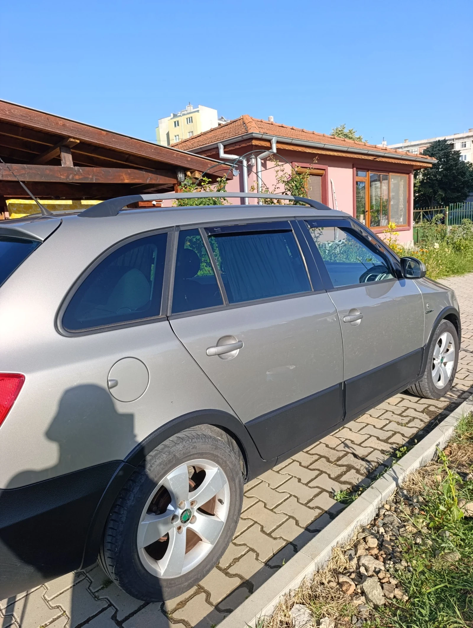 Skoda Fabia Scout , снимка 4 - Автомобили и джипове - 55080848