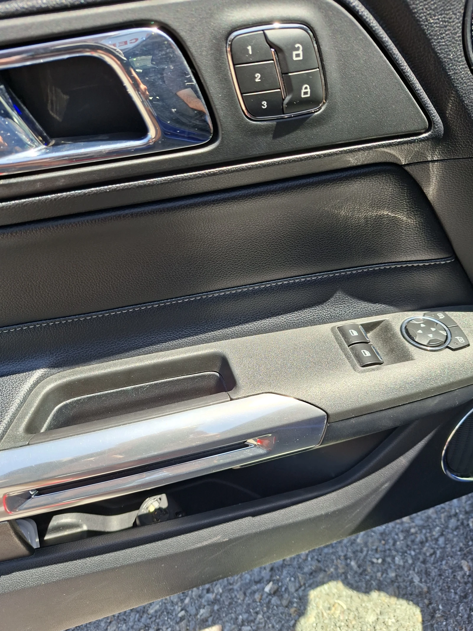 Ford Mustang 2.3 i, снимка 10 - Автомобили и джипове - 55087911