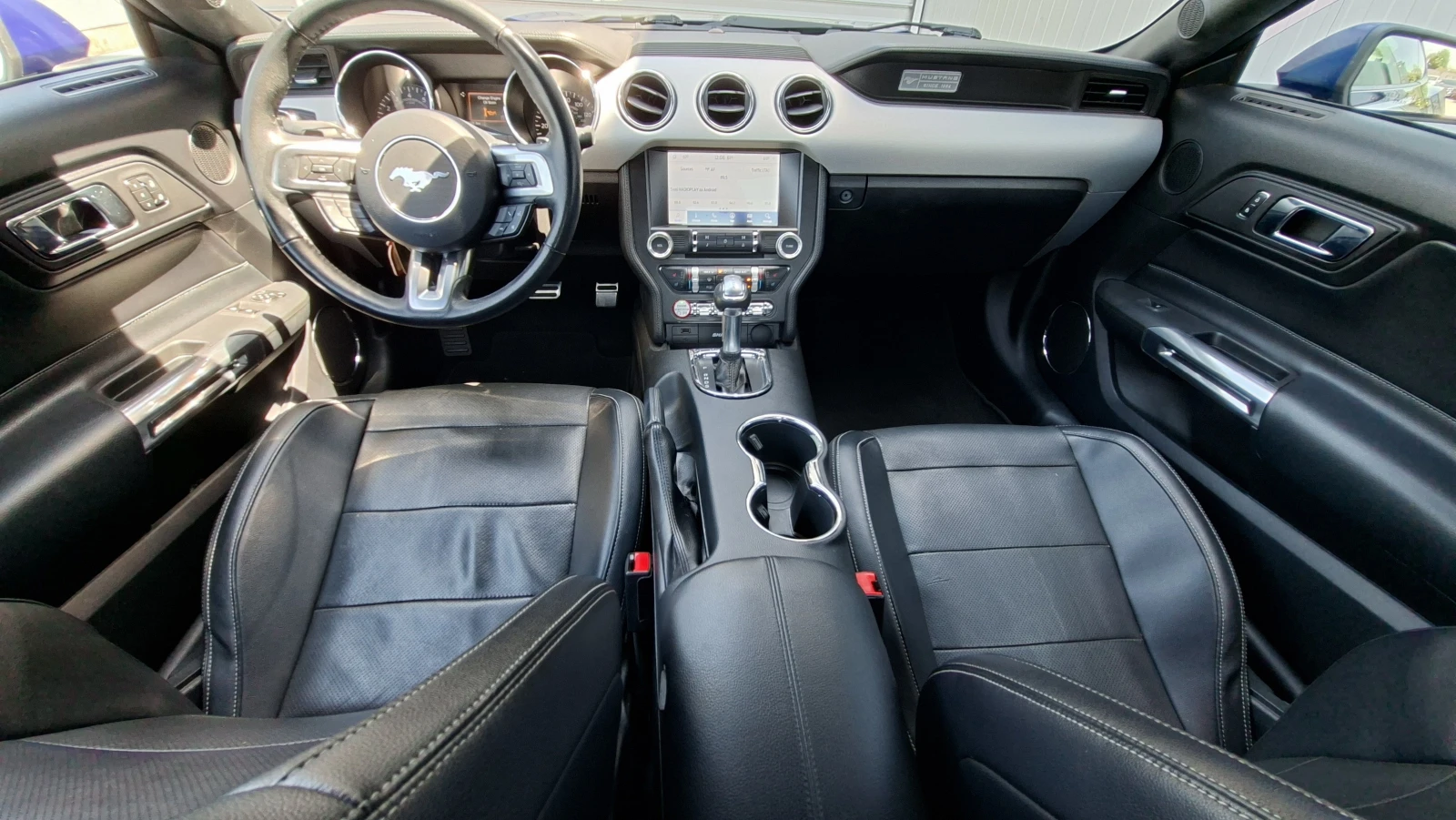Ford Mustang 2.3 i, снимка 12 - Автомобили и джипове - 55087911
