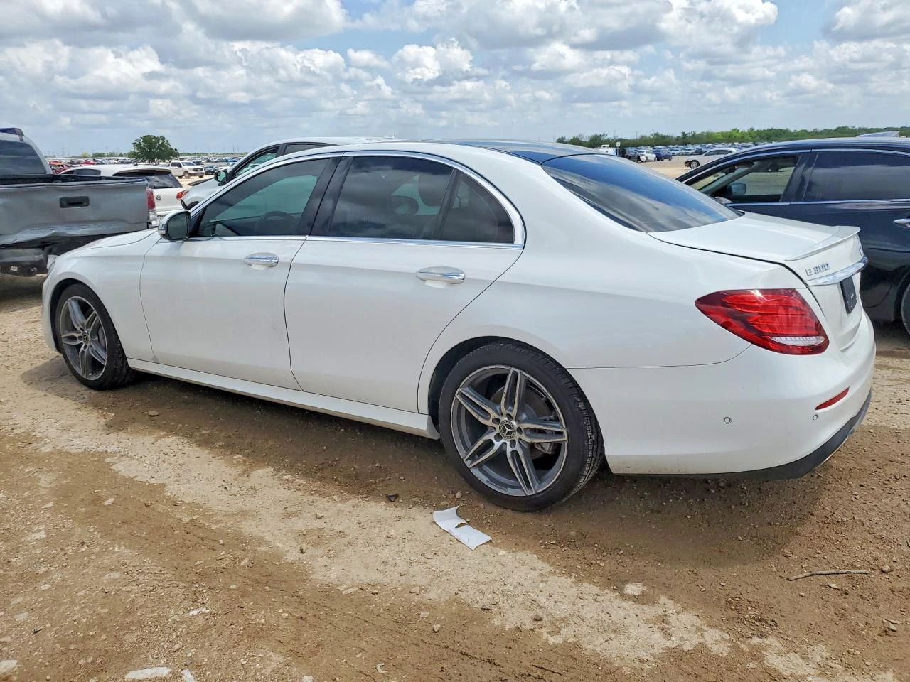 Mercedes-Benz E 300 AMG LINE/PANORAMA/360CAM/BURMESTER/FULL | Mobile.bg � ����������� 2