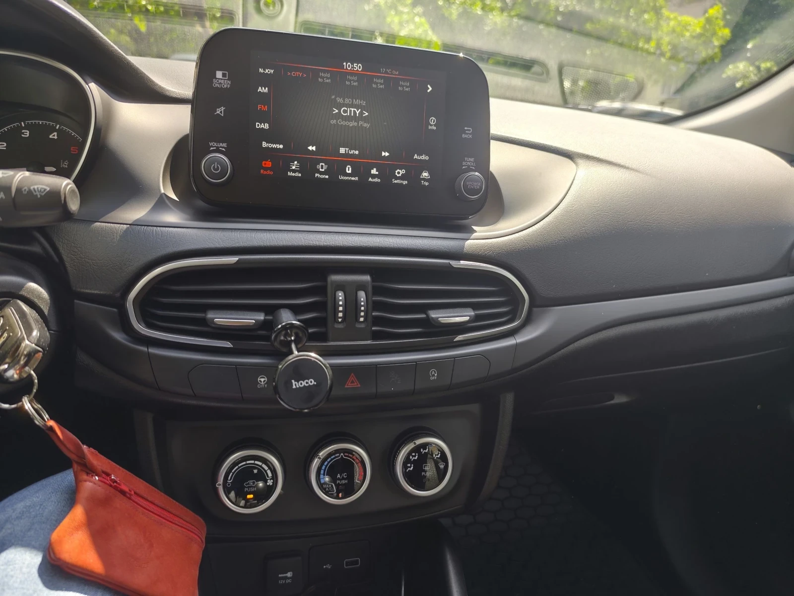 Fiat Tipo 1.6 CROSS M-JET 130 к.с., снимка 6 - Автомобили и джипове - 55429871