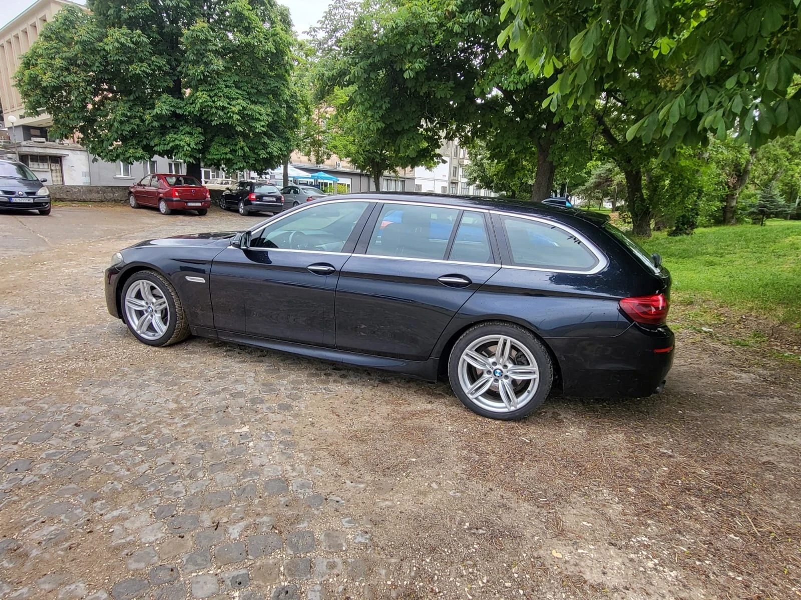 BMW 520 2.0, снимка 2 - Автомобили и джипове - 55668081