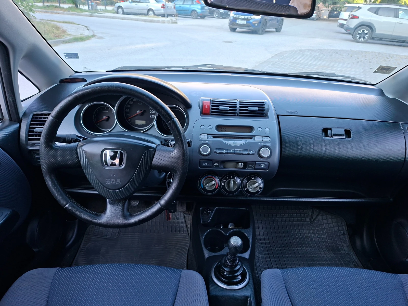 Honda Jazz 1.2 Клима, снимка 11 - Автомобили и джипове - 55881949