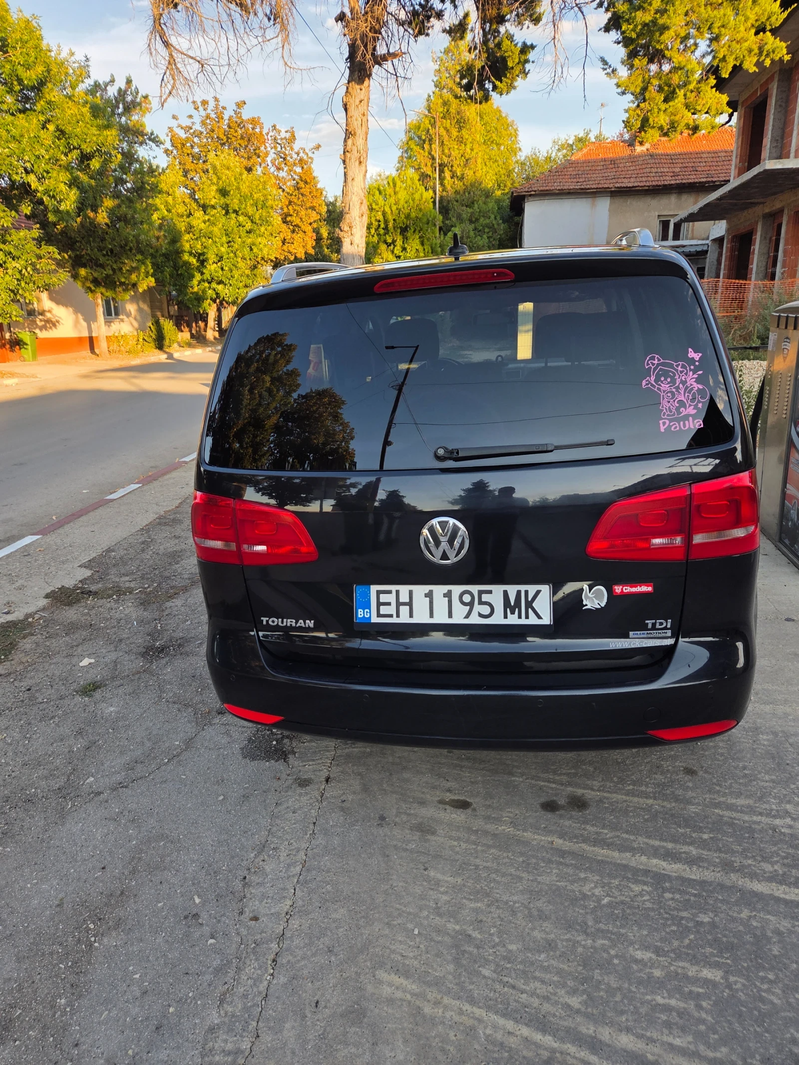 VW Touran, снимка 10 - Автомобили и джипове - 56227101