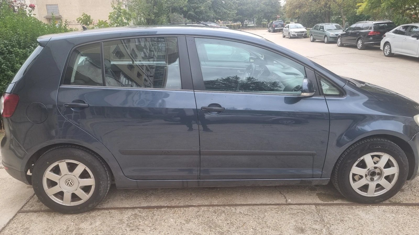 VW Golf Plus, снимка 3 - Автомобили и джипове - 56544172