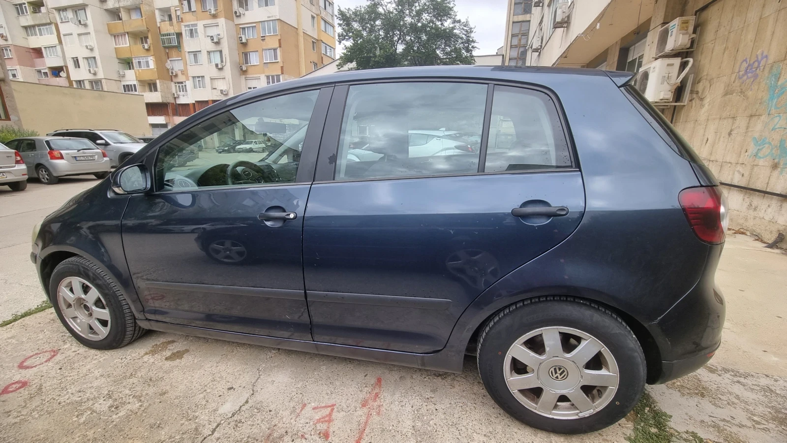 VW Golf Plus, снимка 7 - Автомобили и джипове - 56544172