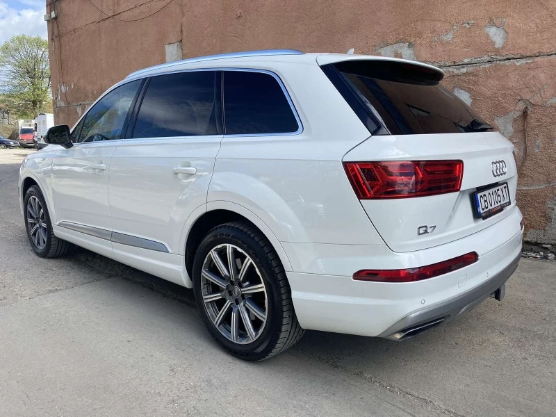 Audi Q7, снимка 3 - Автомобили и джипове - 46939370