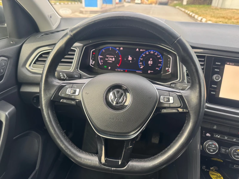 VW T-Roc 2.0 TDI 4MOTION EURO 6B NAVI DIGITAL , снимка 9 - Автомобили и джипове - 48270682