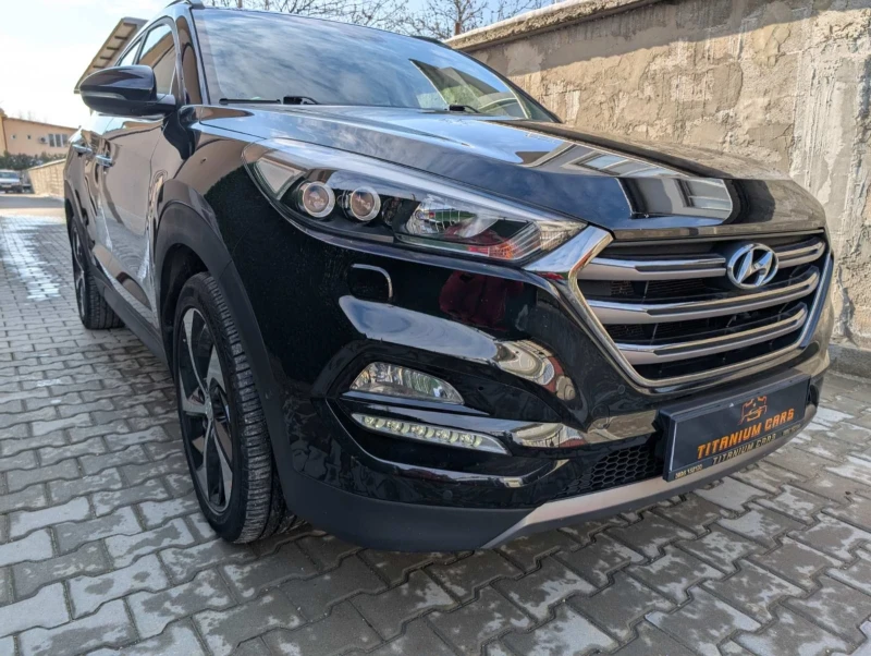 Hyundai Tucson 2.0CRDi Xpossible 4WD/Keyless/Панорама, снимка 2 - Автомобили и джипове - 48376858