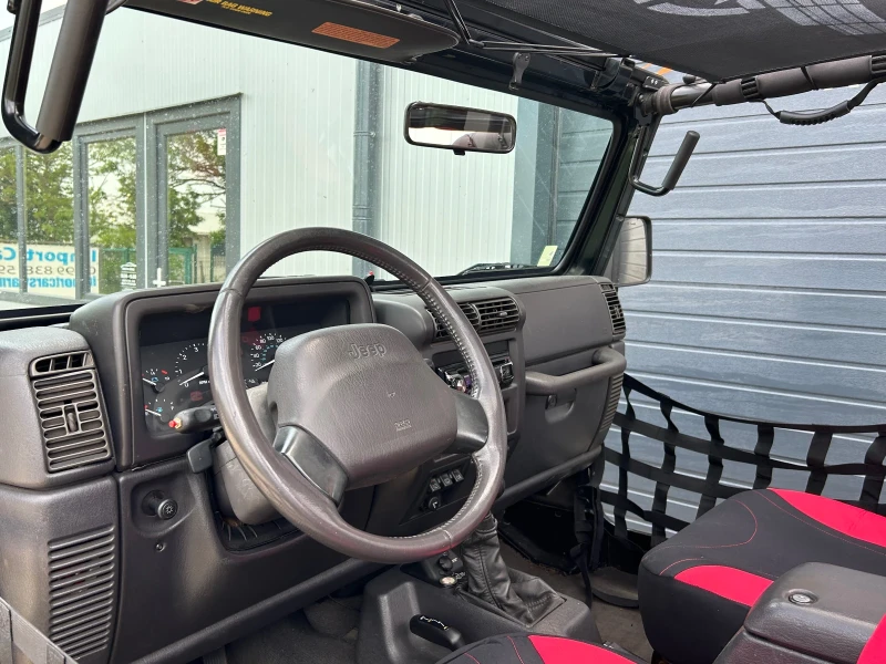 Jeep Wrangler 4.0i 1999 Sport Costum , снимка 8 - Автомобили и джипове - 50415819
