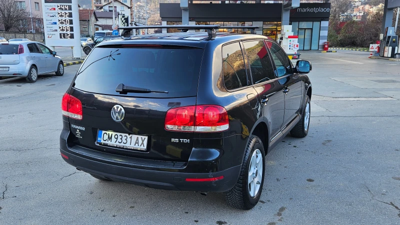 VW Touareg 6скорости/Навигациа/Кожа/Пружини, снимка 6 - Автомобили и джипове - 52923665