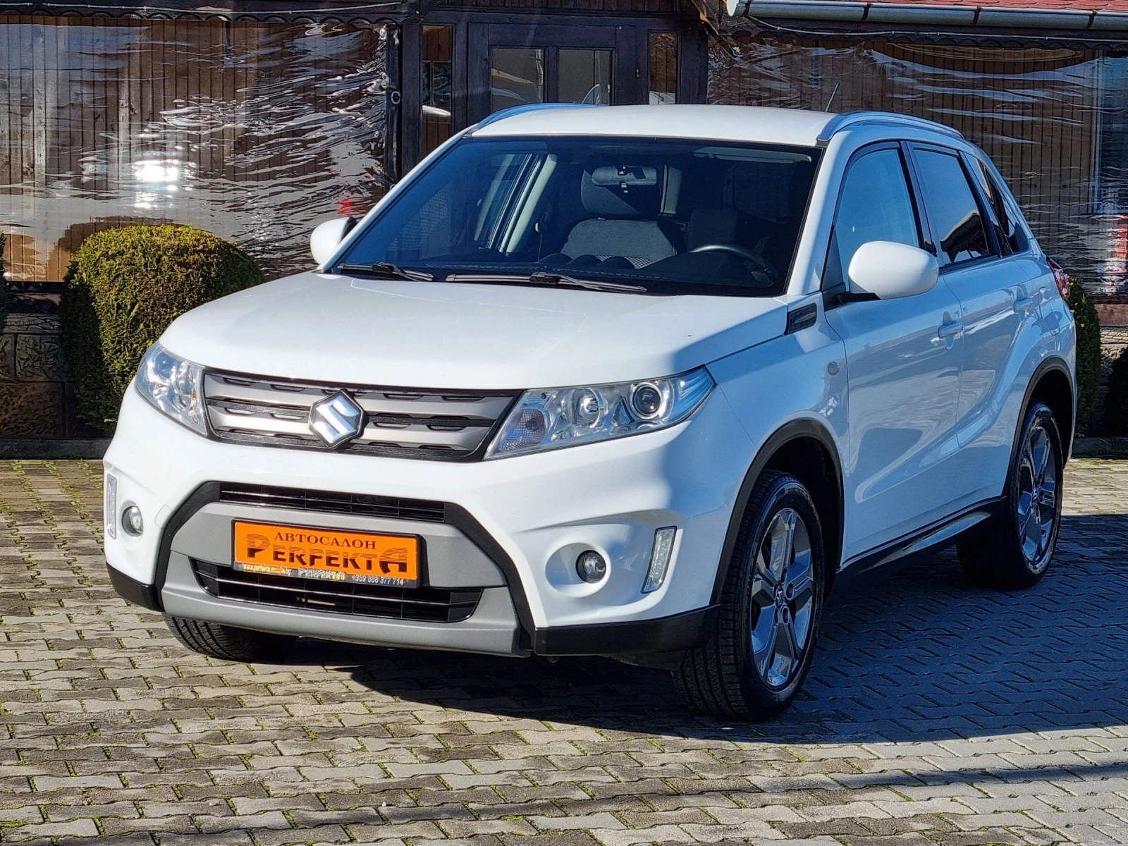 Suzuki Vitara 1.6 Бензин 120к.с. - изображение 2