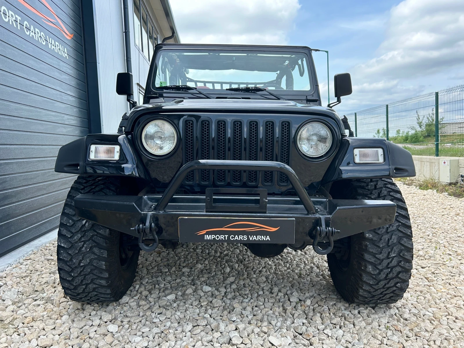 Jeep Wrangler 4.0i 1999 Sport Costum  - изображение 2