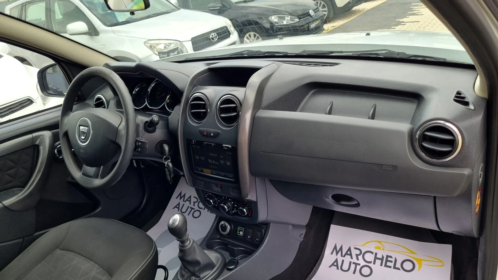 Dacia Duster 1.6 i 4x4 - изображение 10