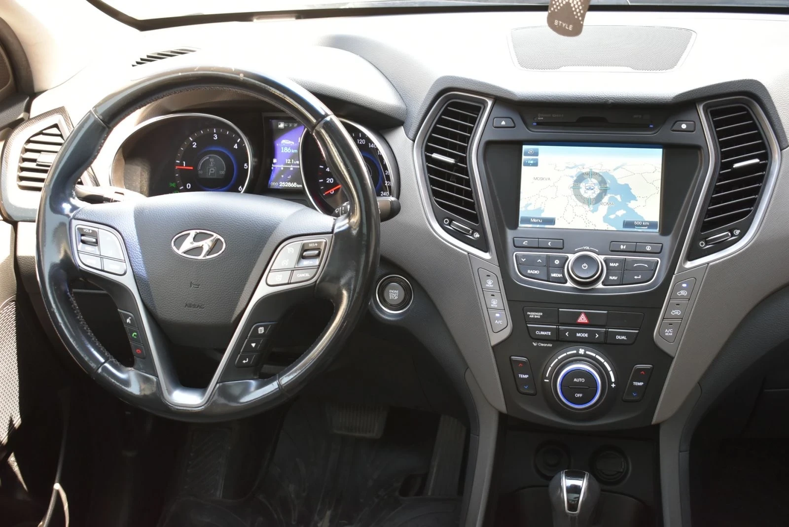 Hyundai Santa fe 2.2 CRDI Automatic  - изображение 9